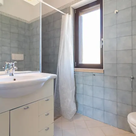 Apartment Terre Di Caanthea